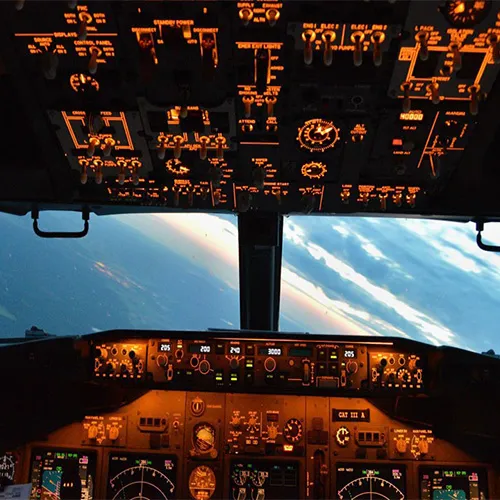 تعمیرات سیستم های رادیویی پرواز