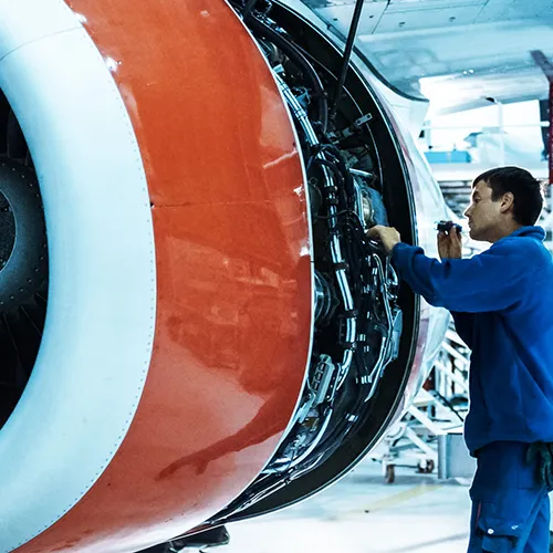 تعمیر قطعات دقیق پرواز